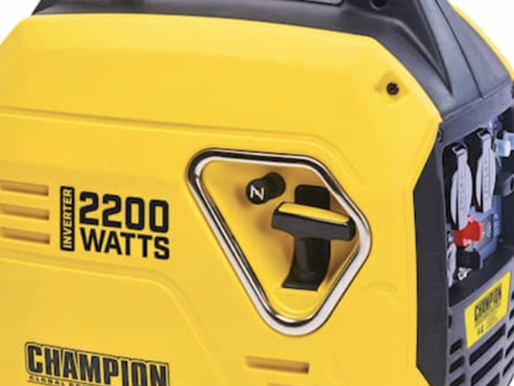 Champion 2200w