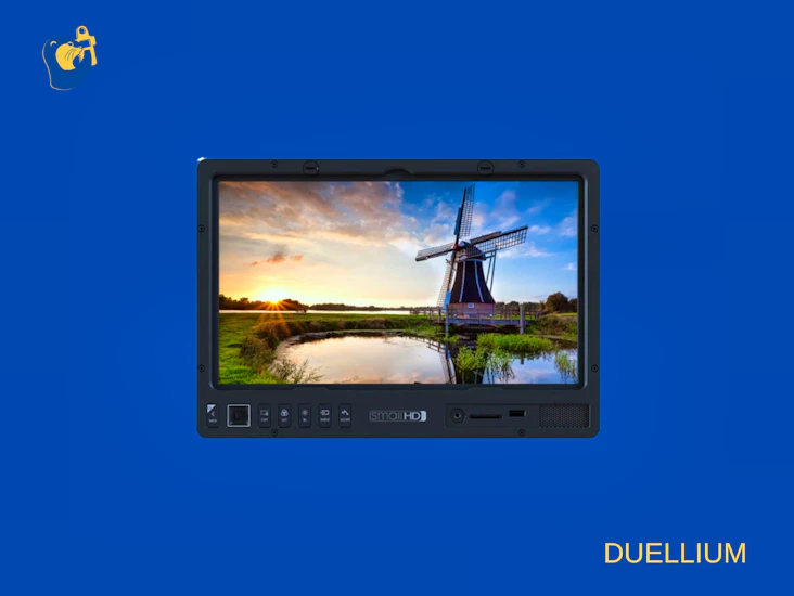 Small hd 1303 production monitor 13-inch