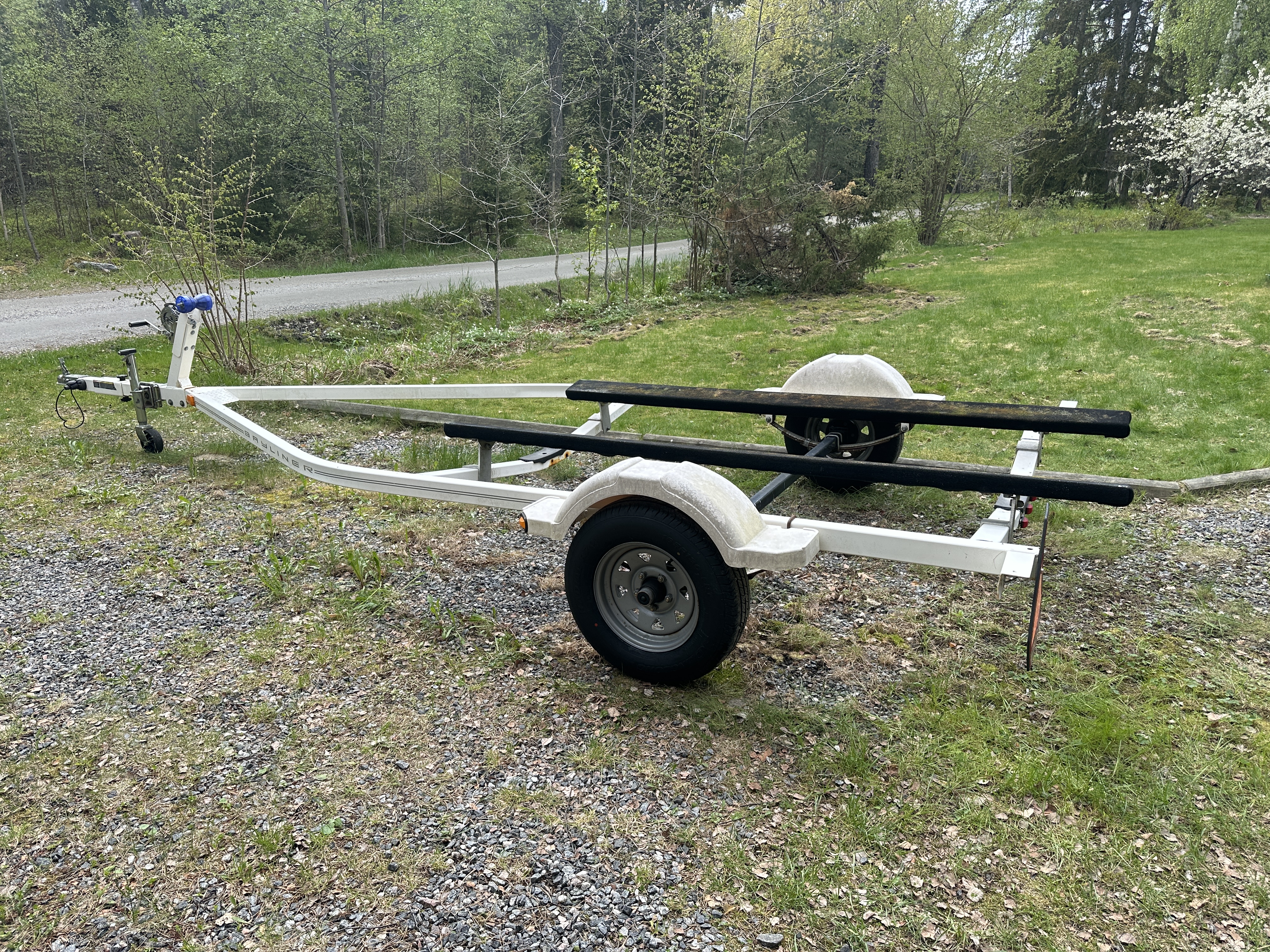 Bayliner båtvagn 30 km/h maxlast 998 kg