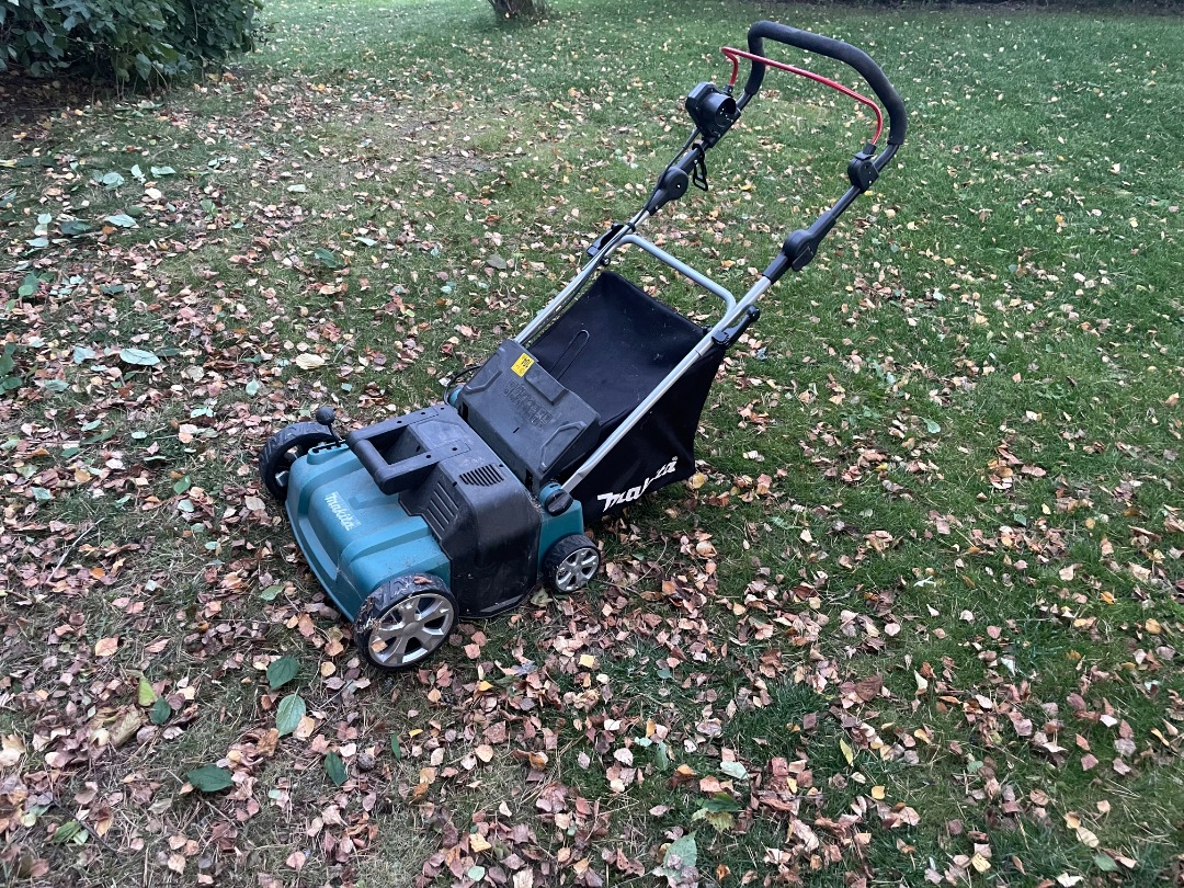 Makita uv3600 online