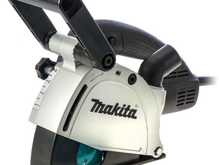 Betongspårfräs makita sg1250