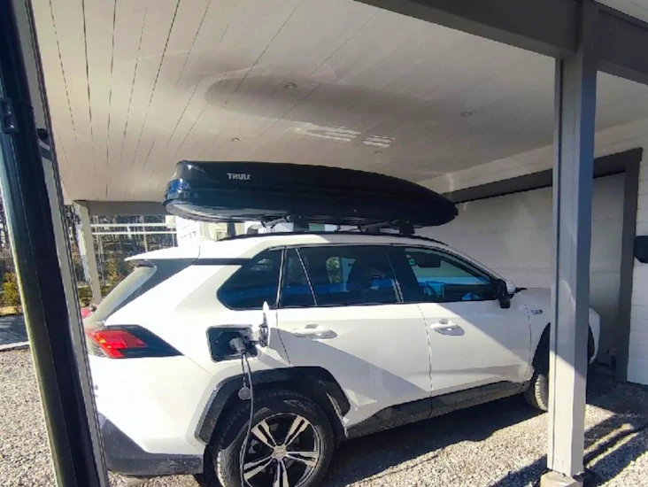 Thule pacific 700 takbox