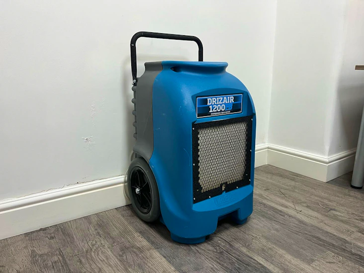 Commercial 55l dehumidifier with auto pump out