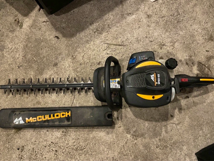 Hekksaks bensindrevet