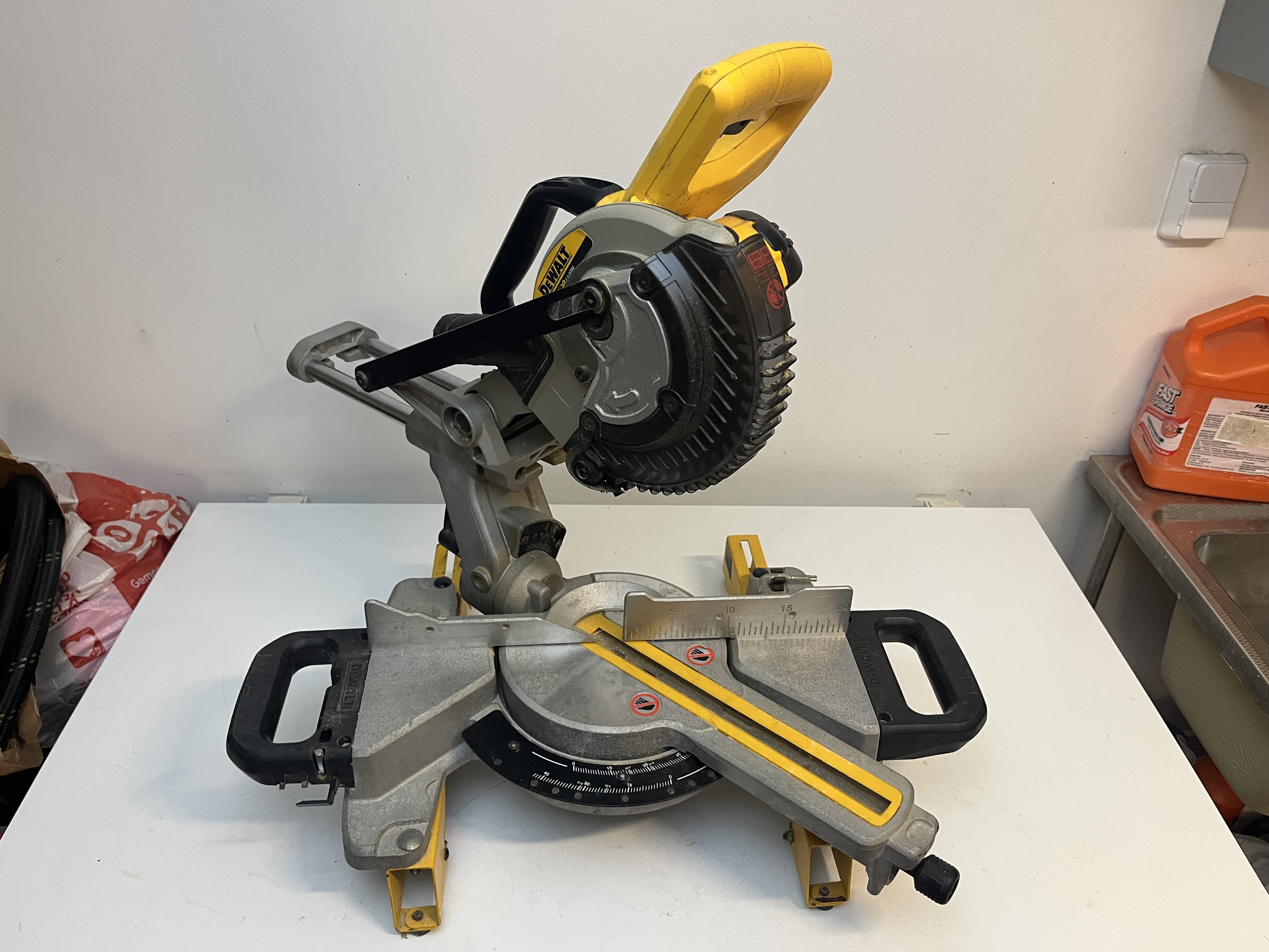 Kapsåg gersåg  dewalt