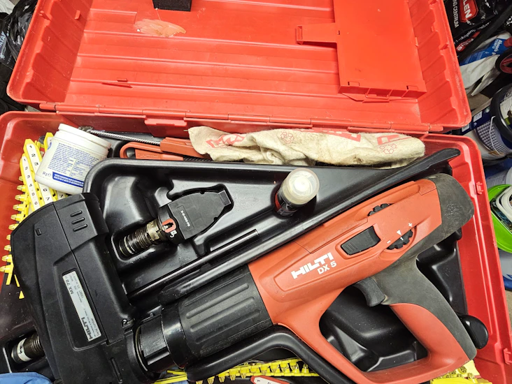 Hilti dx5