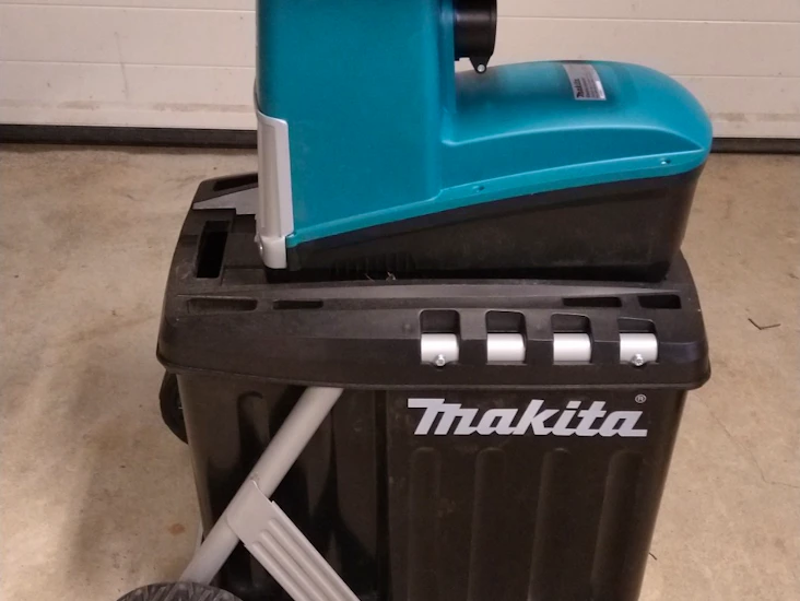 Kraftig kompostkvern