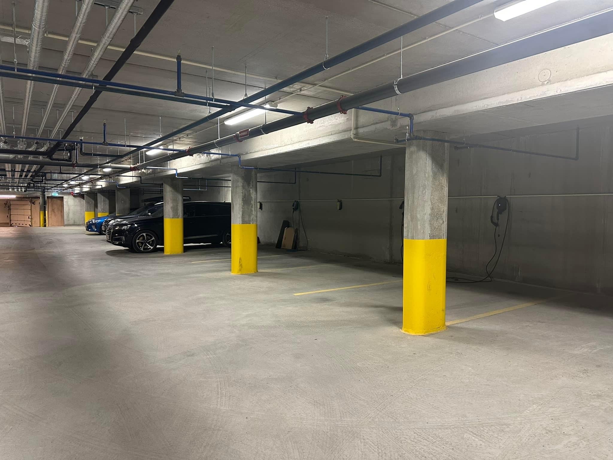 P-plass med el bil lader i p-kjeller østre lund ledig fra dags dato