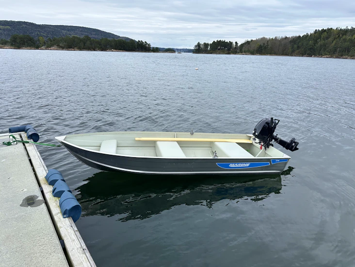 Ny 12 fot alumuniumsjolle med ny tohatsu bensinmotor (2025)