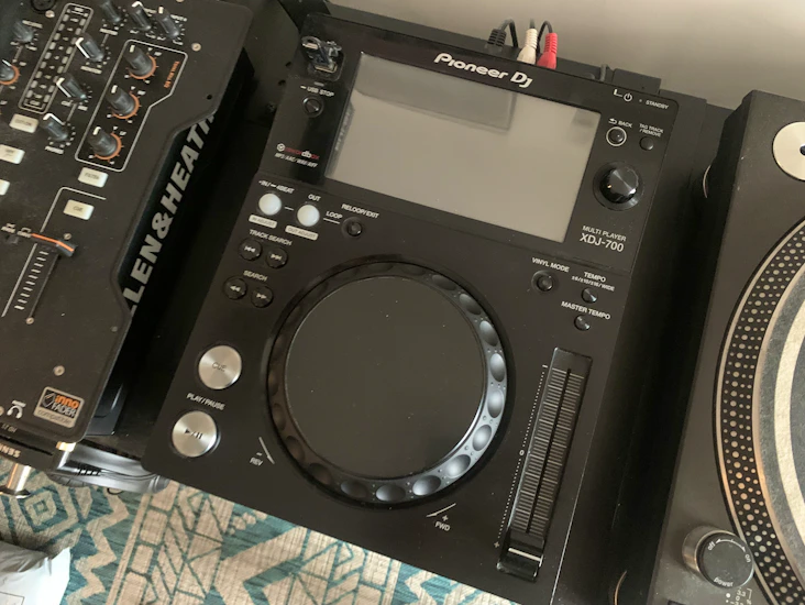 Pioneer xdj700 (x2)