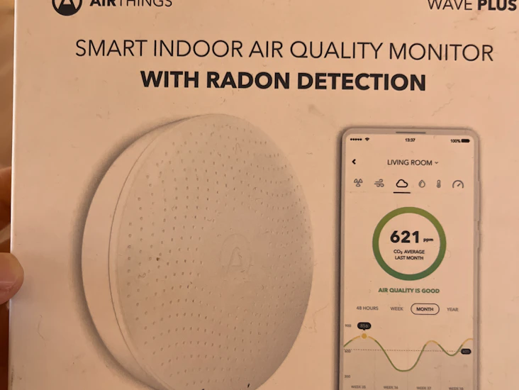 Airthings wave plus luftkvalitetsmåler