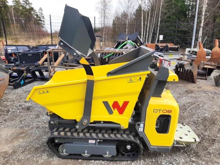 Dumper själv lastande. frakt tillkommer