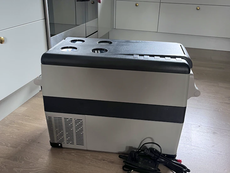 Frys-/kylbox 40 l 12/24/230 v 60 w