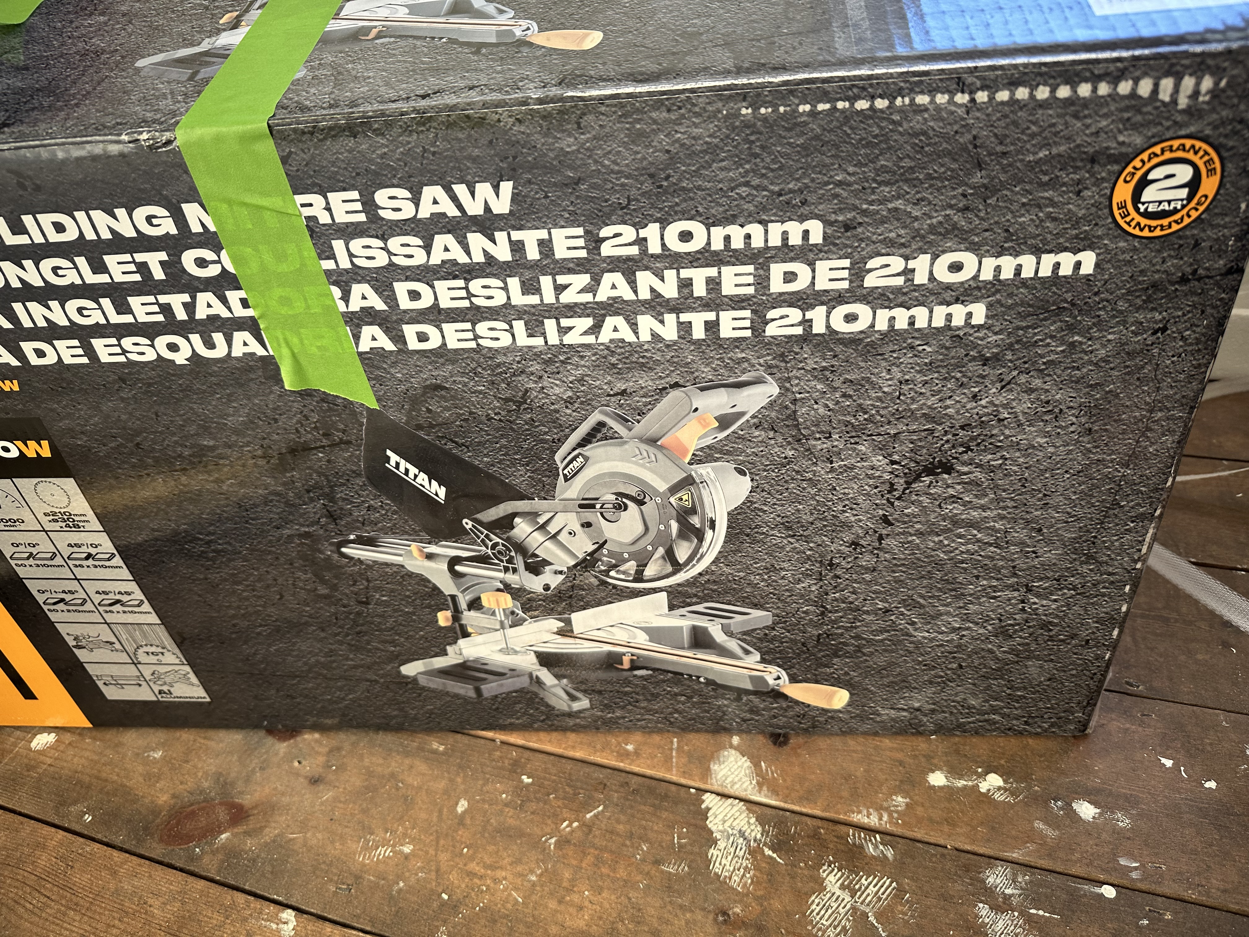 Titan ttb794msw 210mm electric single-bevel sliding mitre saw 240v