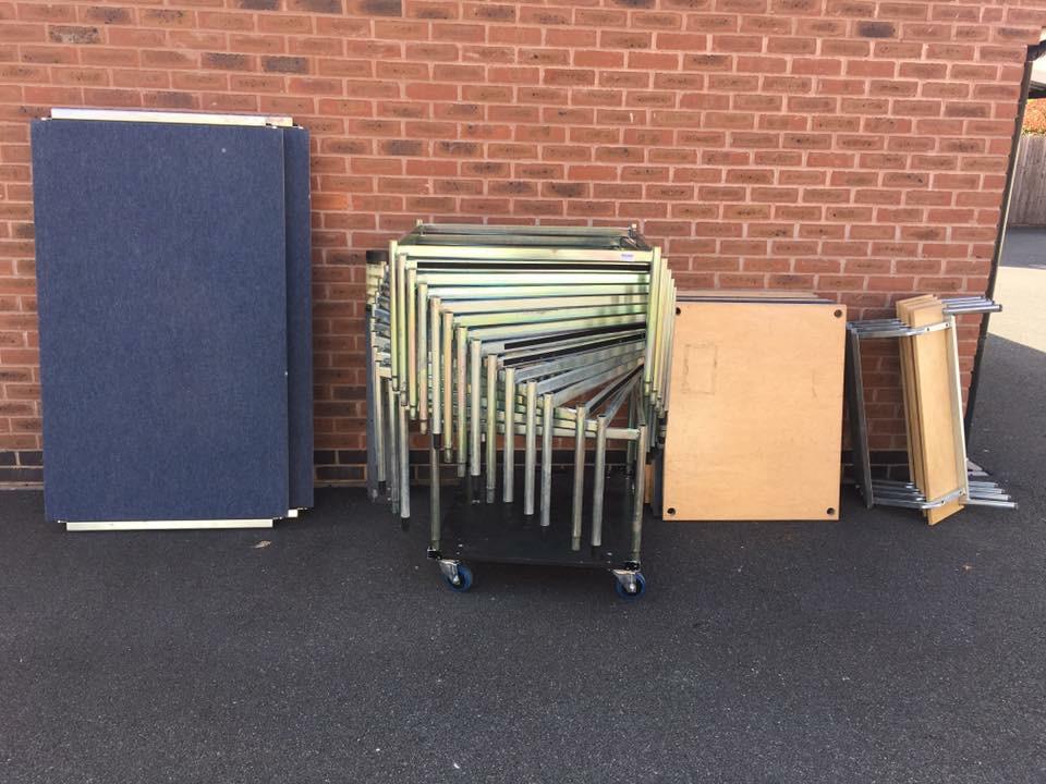 Large modular portable stage