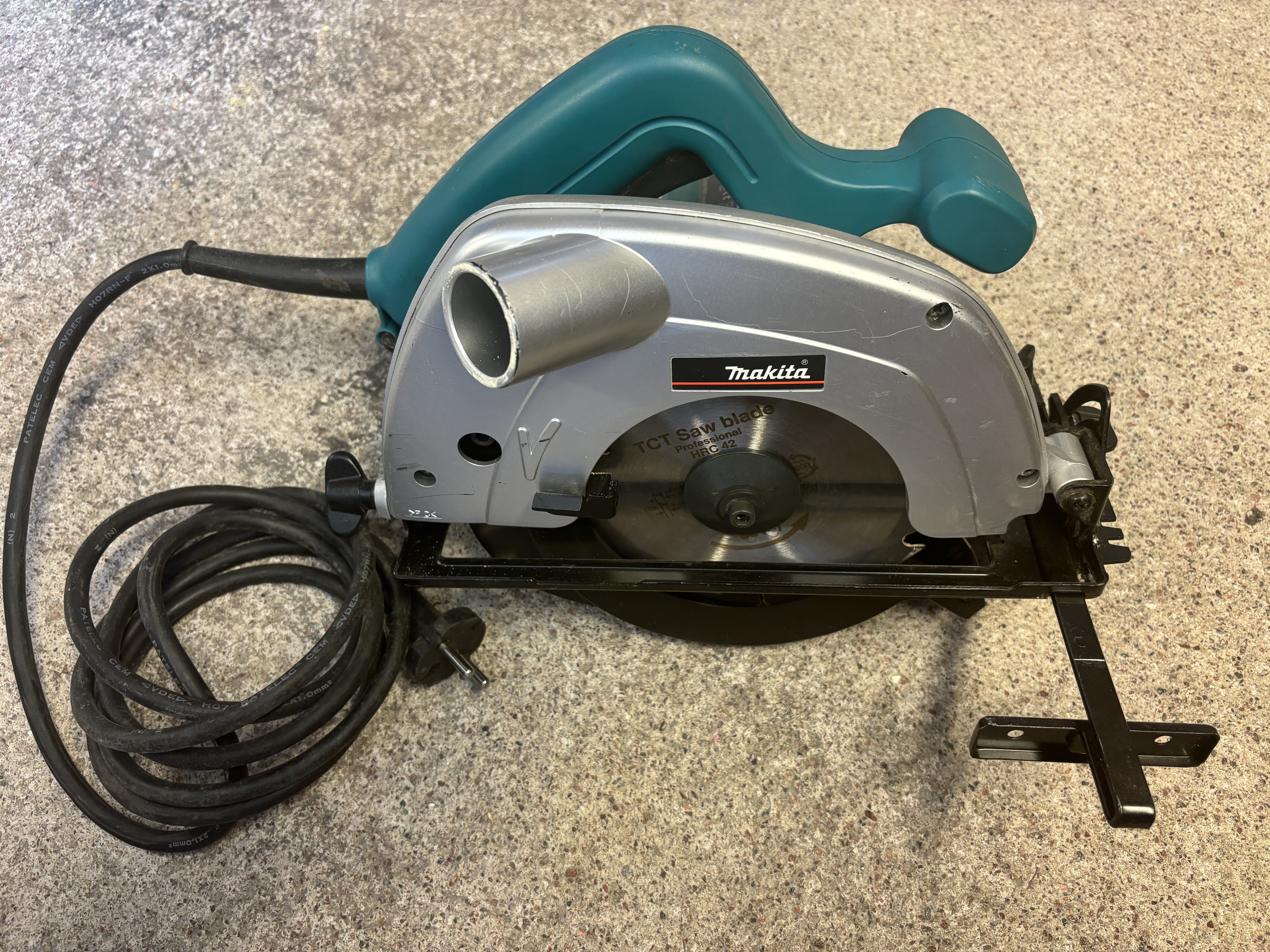 Professionell makita cirkelsåg 