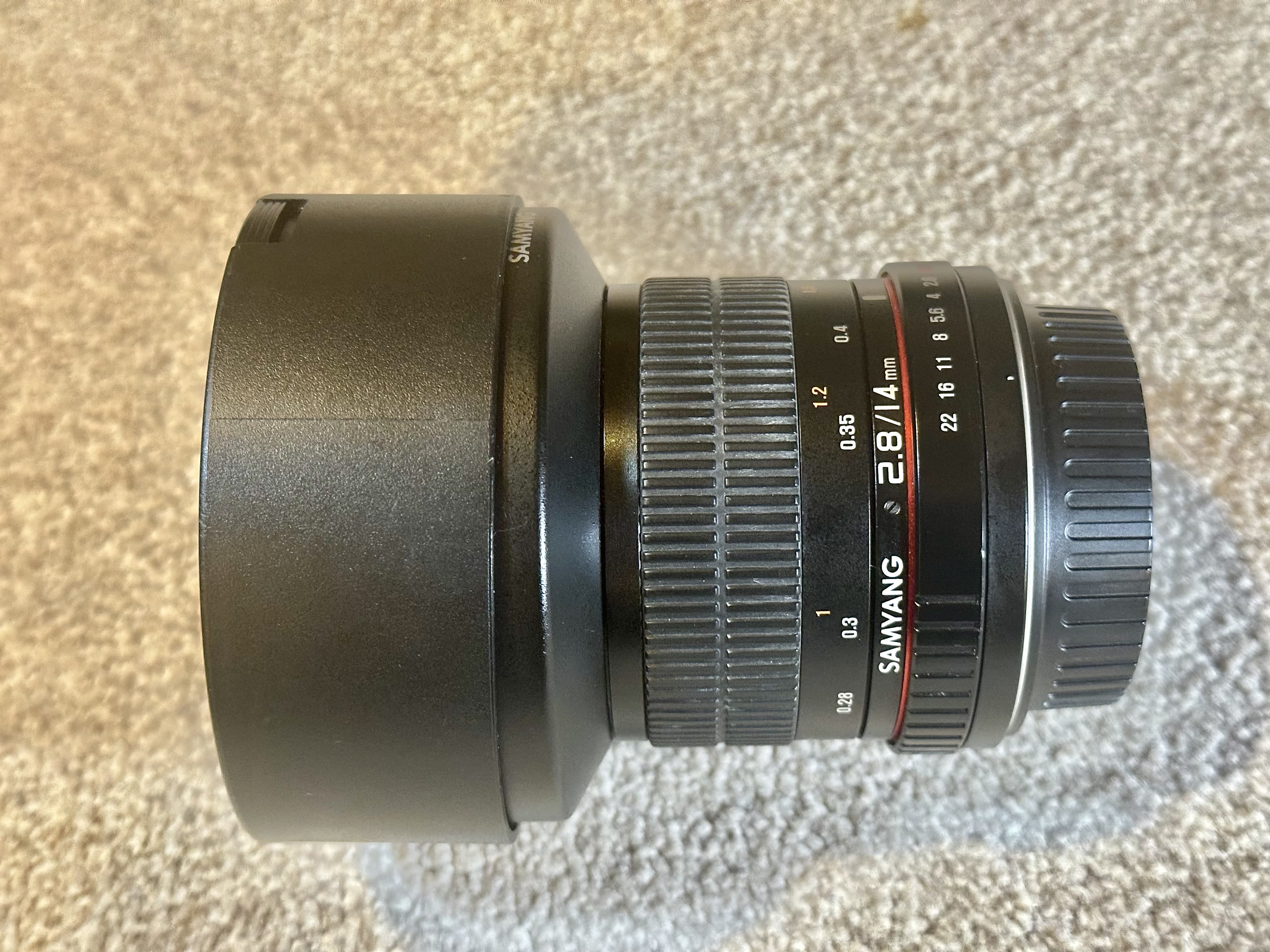 Samyang 14mm f/2.8 ed as if umc for canon ef fit