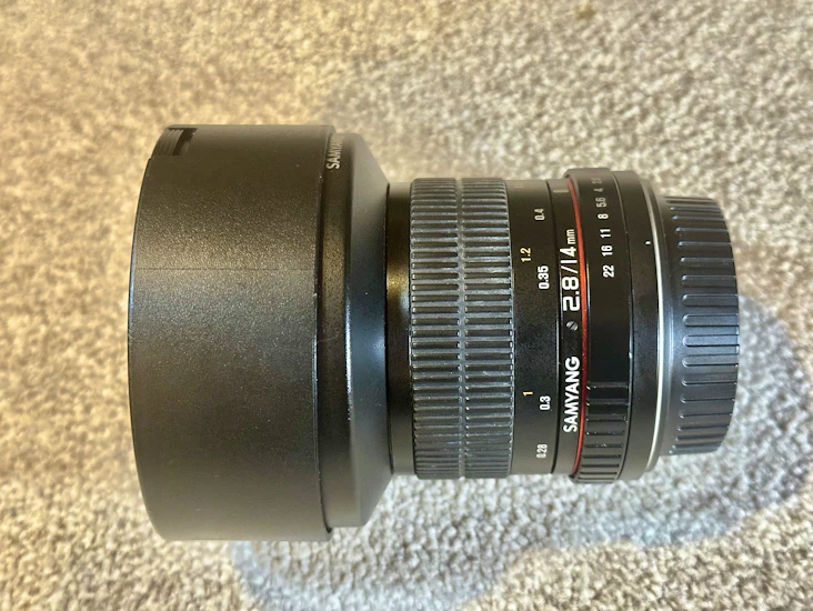 Samyang 14mm f/2.8 ed as if umc for canon ef fit