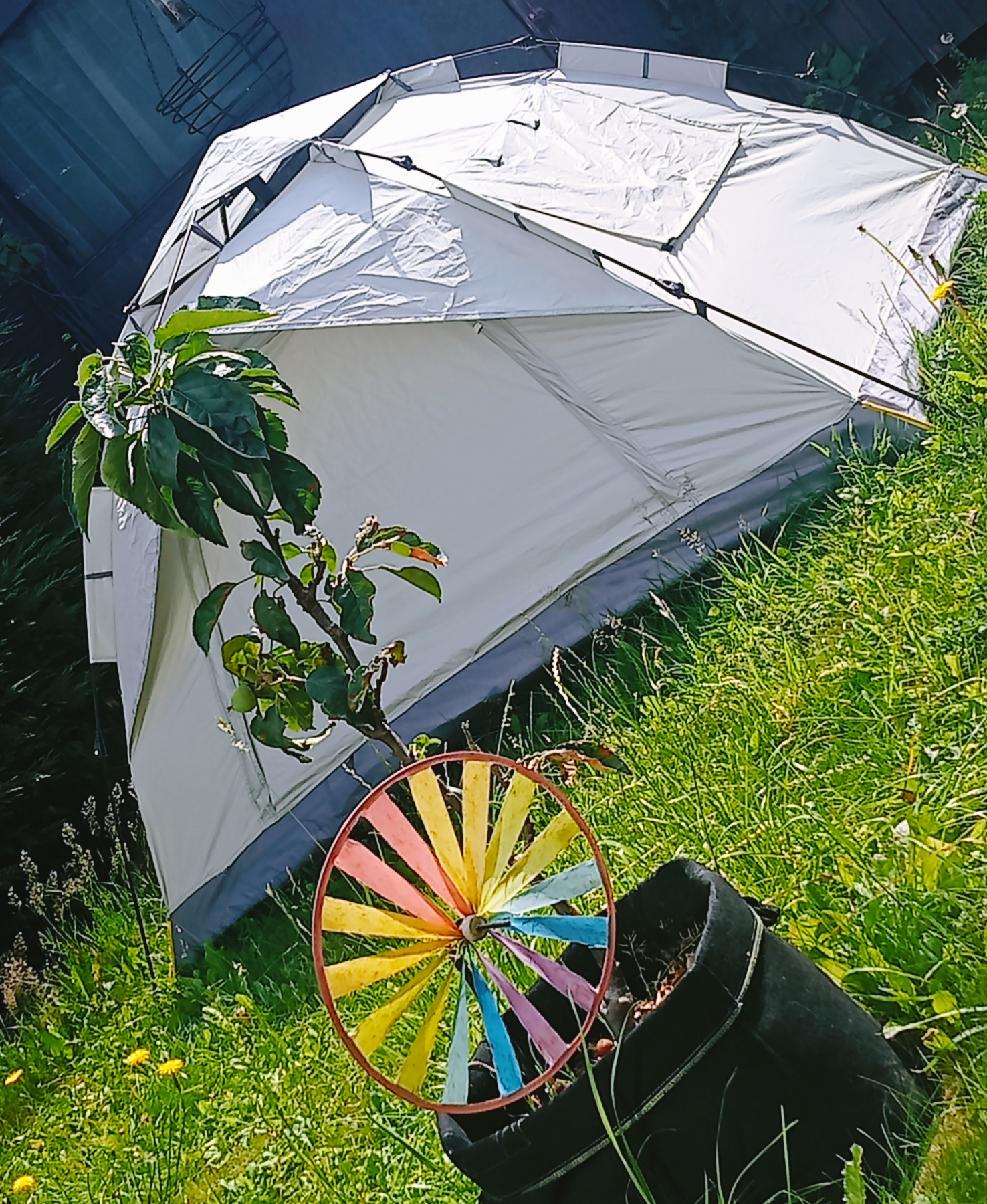 Two person camping tent light and pop up 