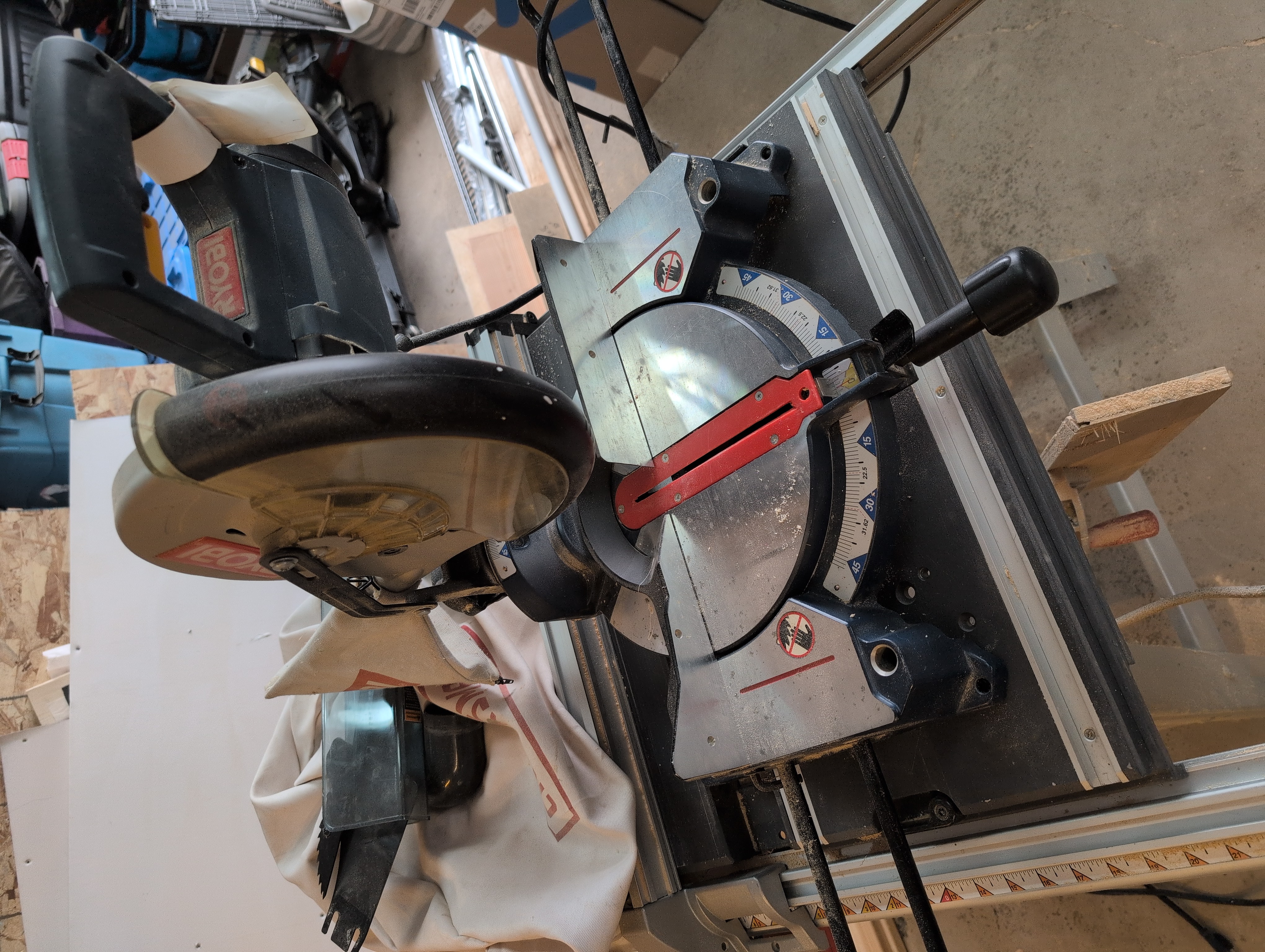 Ryobi 10" miter saw