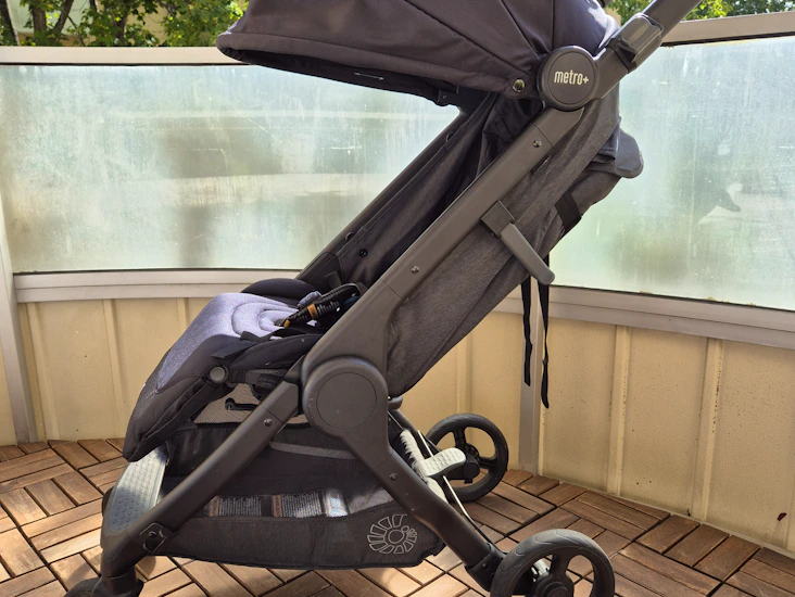 Ergobaby metro+ kompakt resevagn