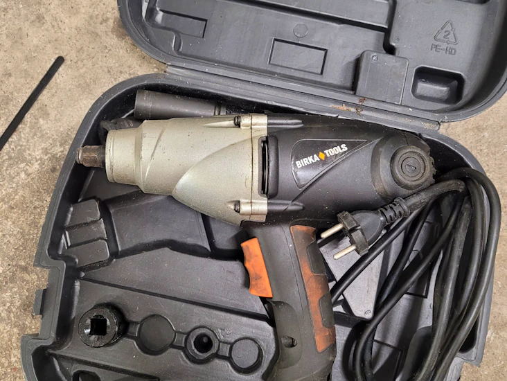 Mutterdragare birka tools