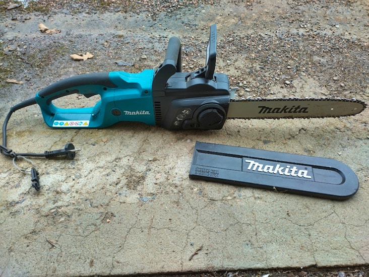 Makita uc3551a tehokas sähkösaha