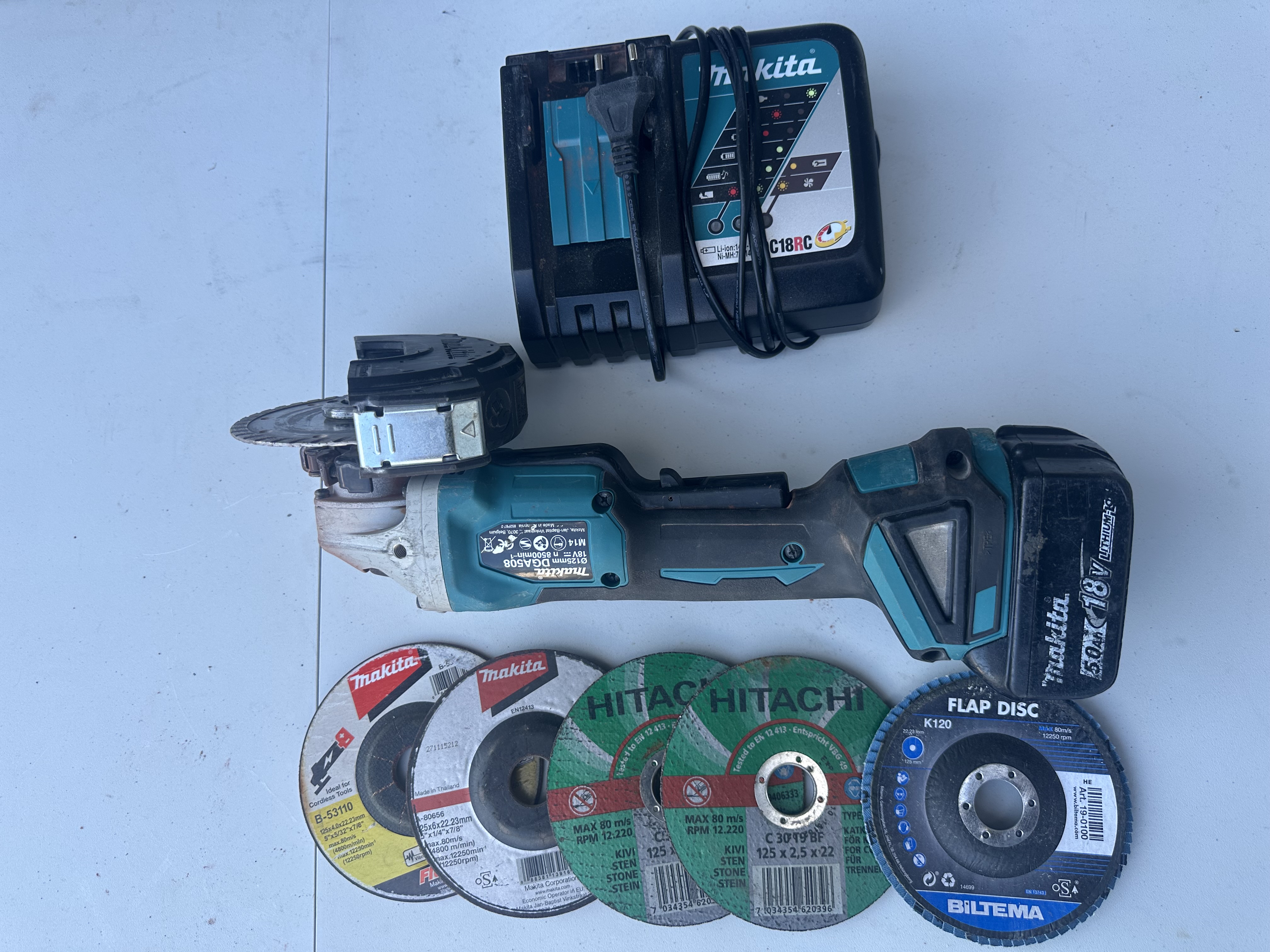 Makita vinkelkutter. batteri