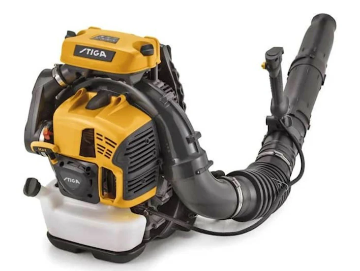 Bensindriven lövblås