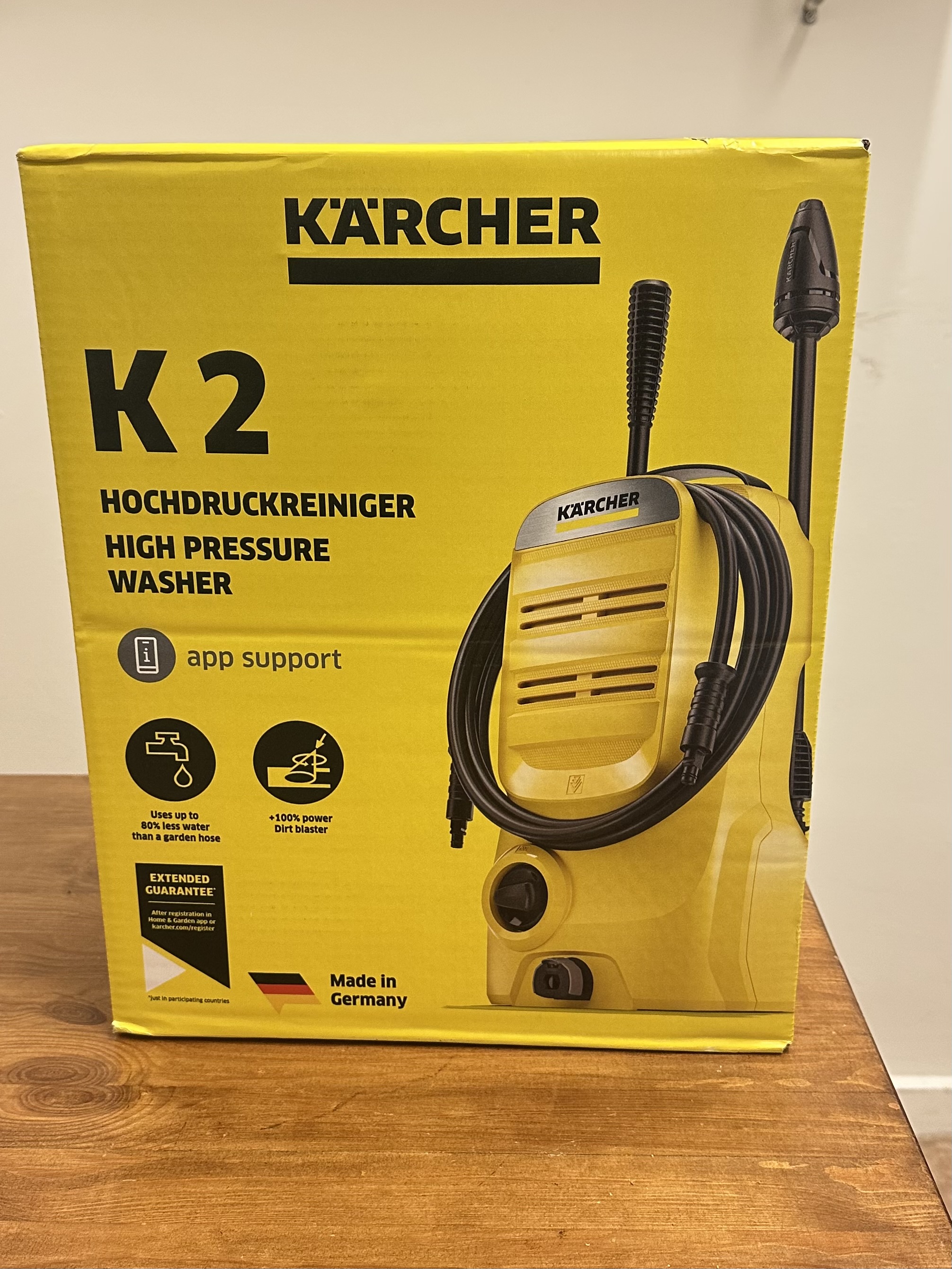 Kärcher k2 pressure washer, 110 bar (with hose pipe & indoor tap attatchments)