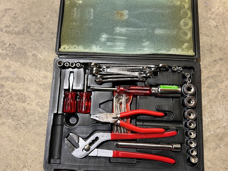 Liten verkøyboks skifte- og fastnøkkel