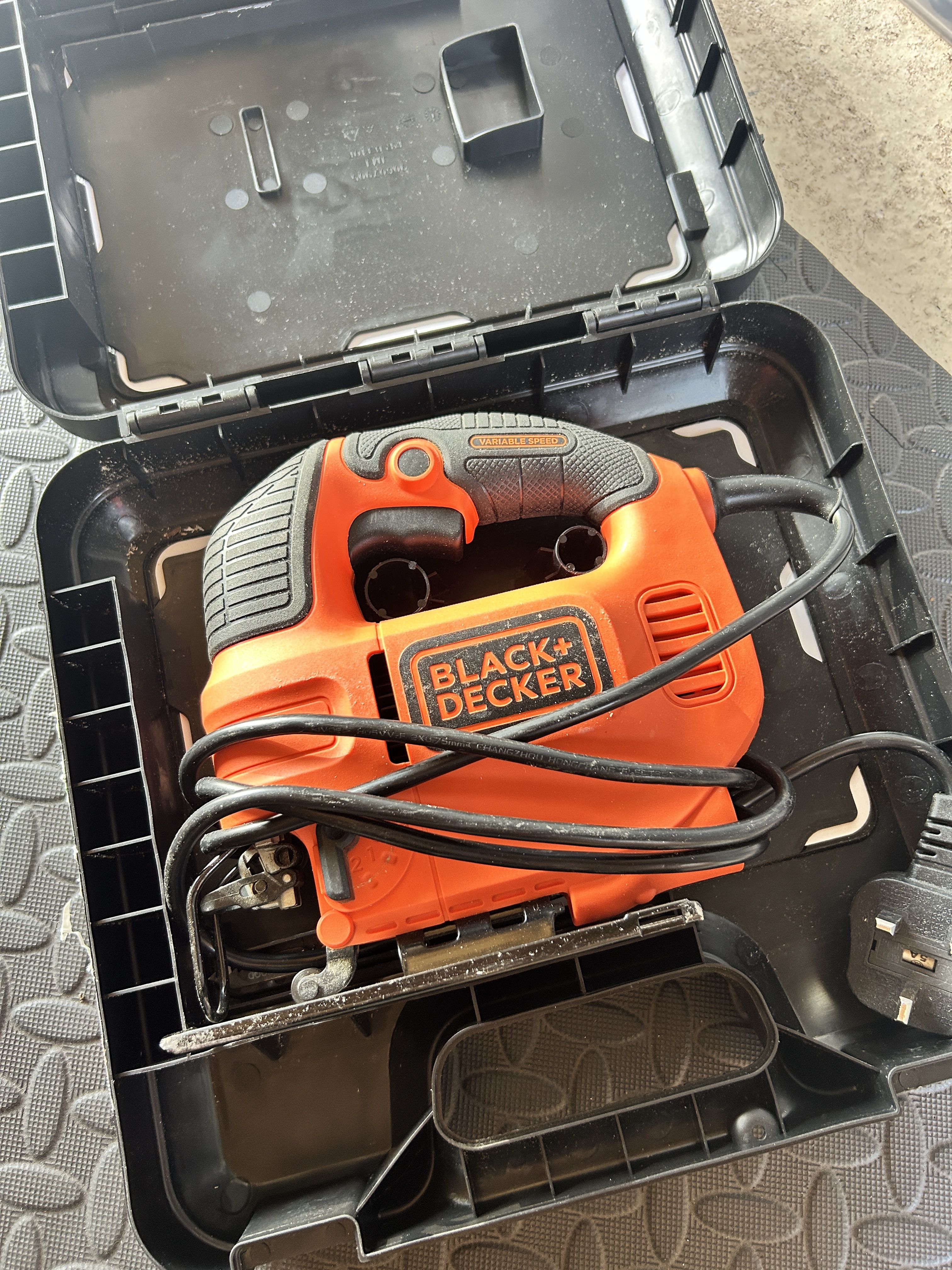 Black+decker 400w 230v corded jigsaw