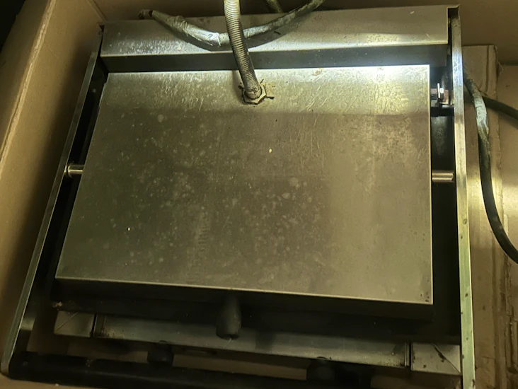 Professionell smörgåsgrill / klämgrill/ paninigrill