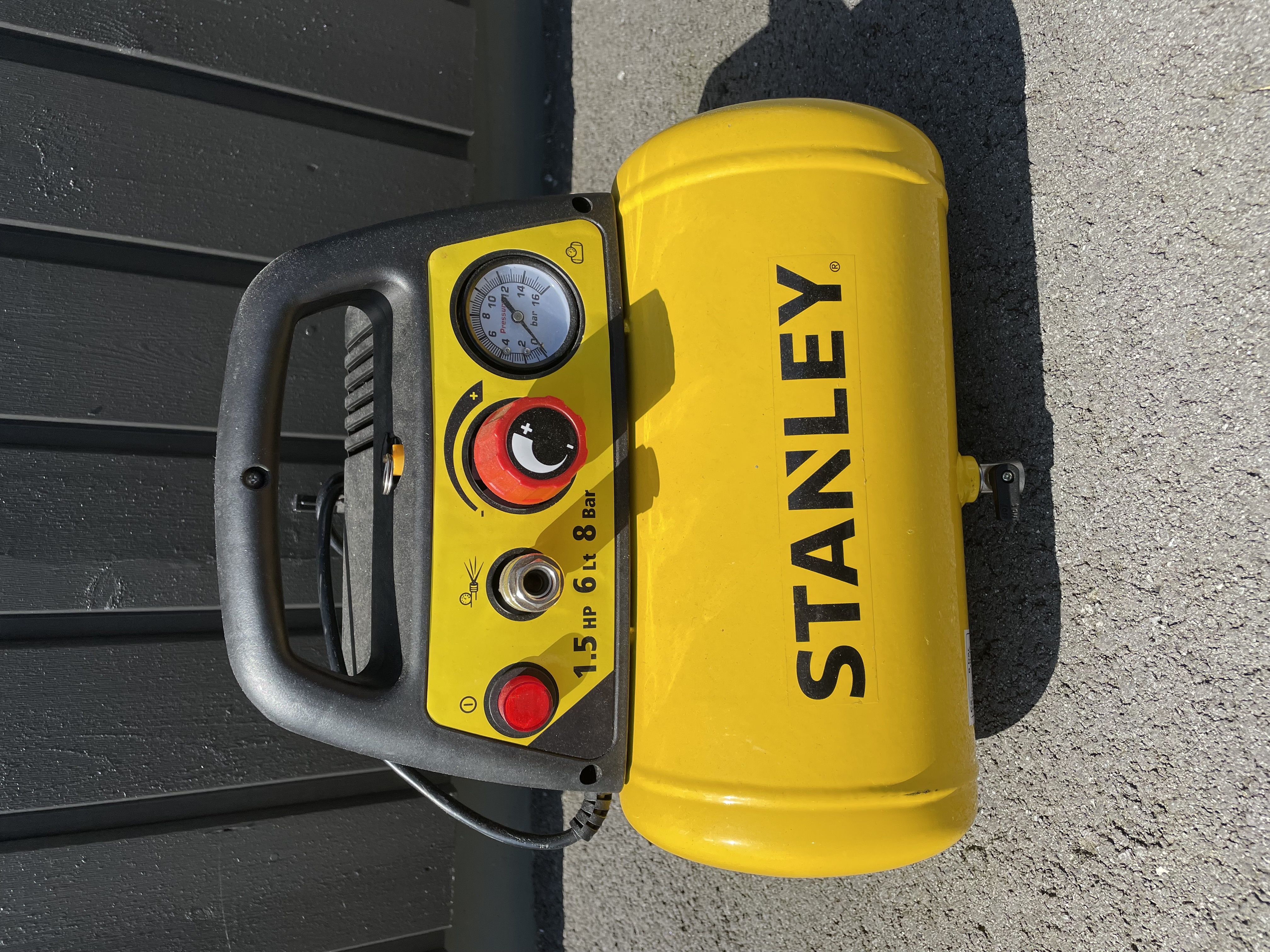 Stanley kompressor 1,5hk