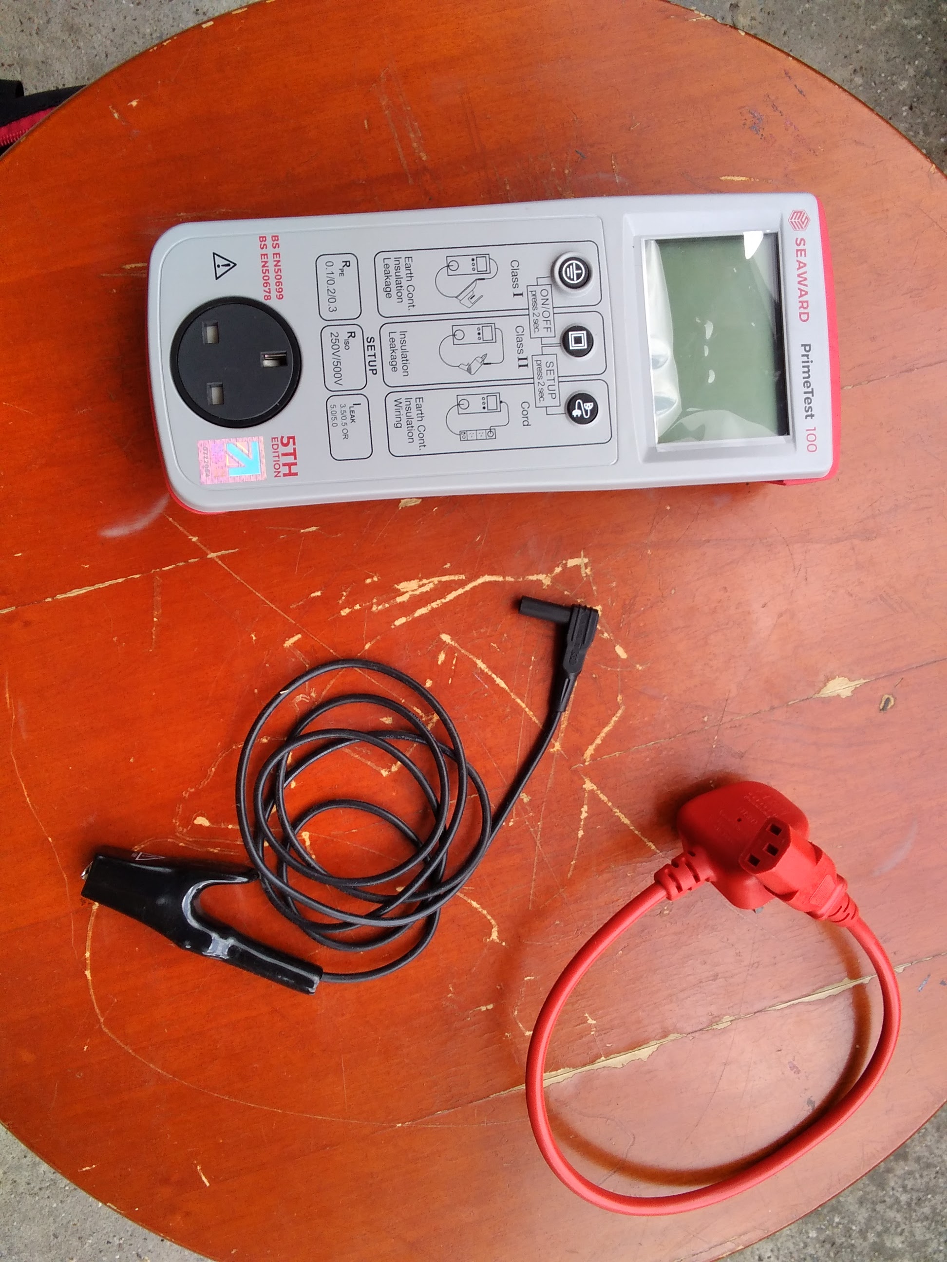 Seaward primetest 100 pat tester - 5th edition compliant in pristine condition 