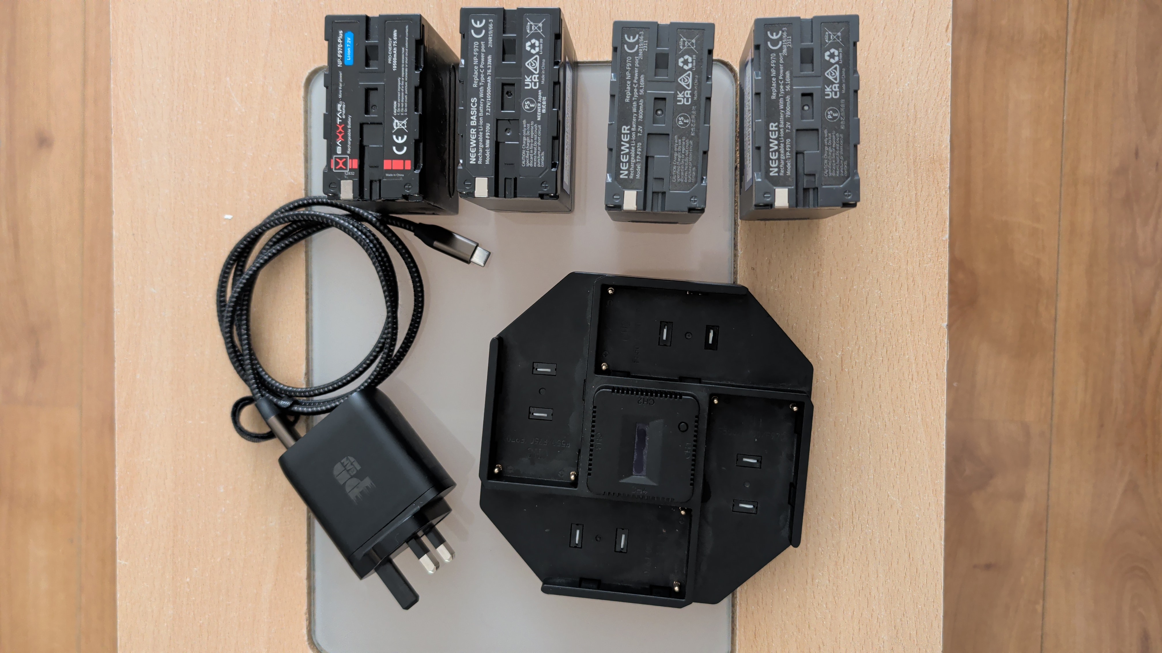  npf970 batteries and quad-charger