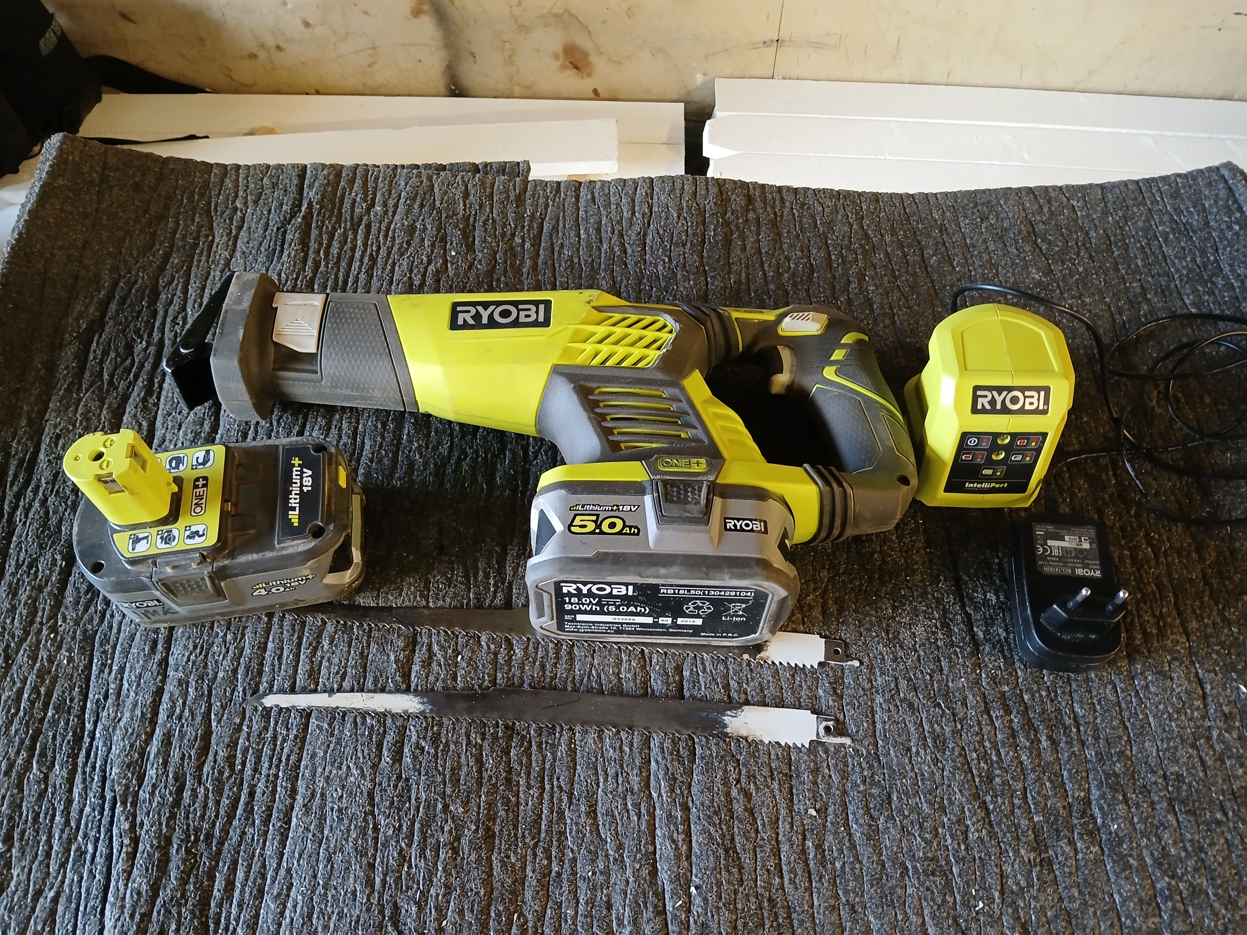 Bajonettsag, batteridrevet.