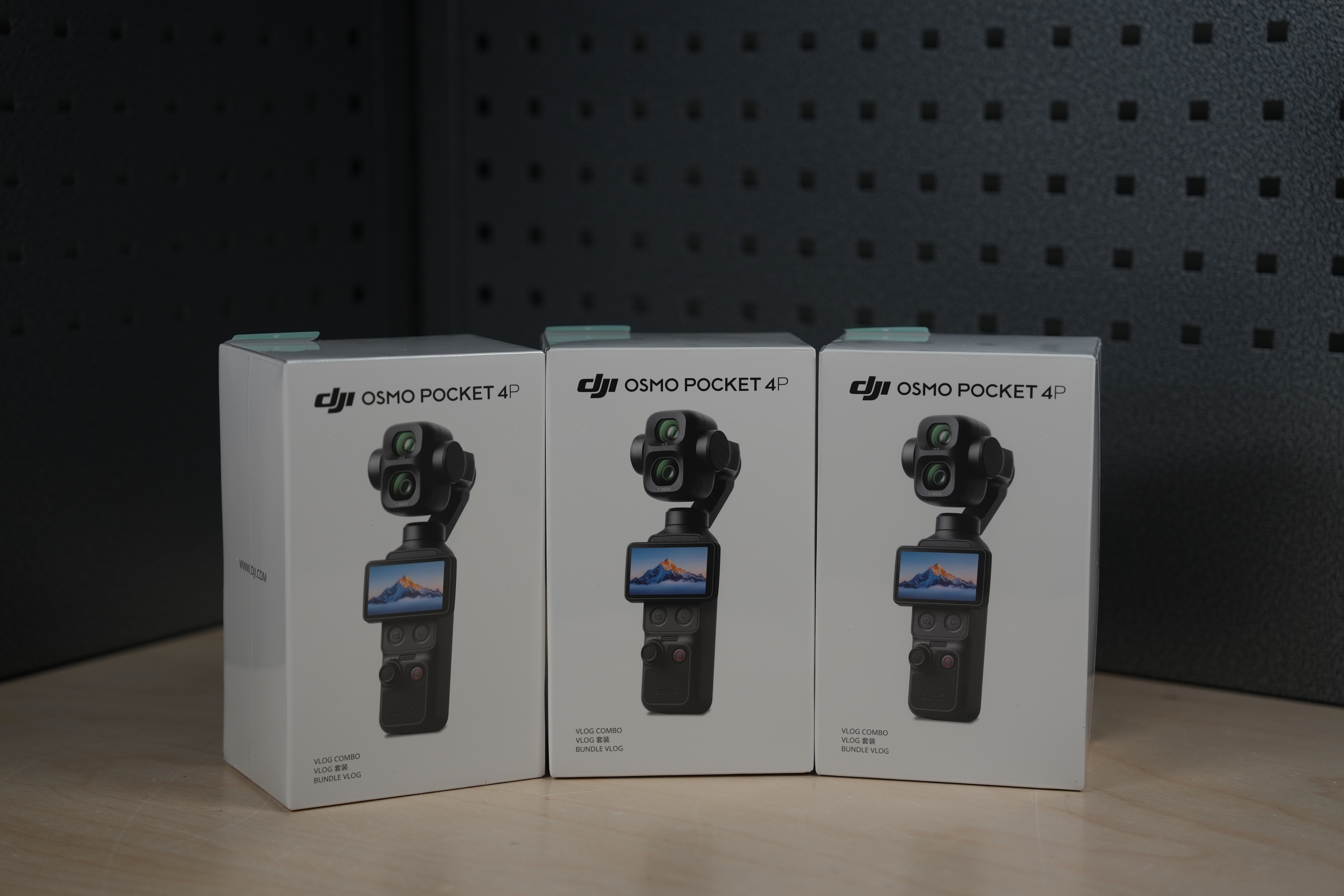 3x dji osmo pocket 4p vlog combo, dual-lens vlog camera, cinematic 4k 3× optical