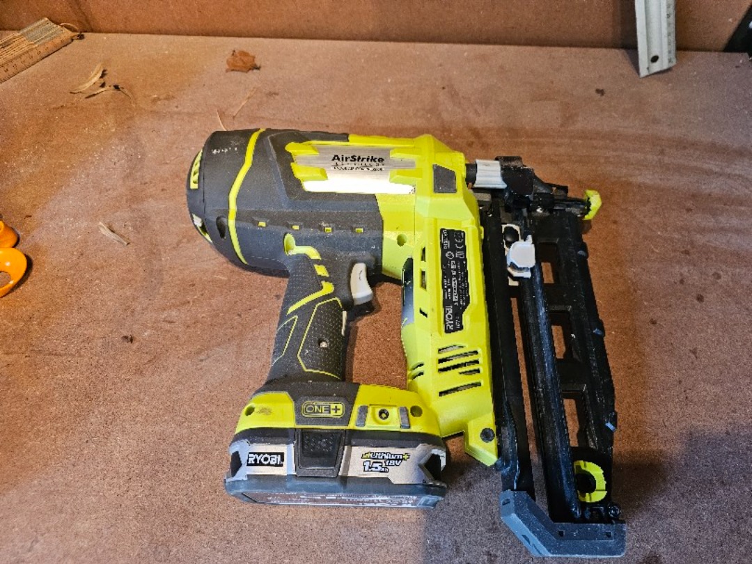 Ryobi dyckertpistol sladdlös