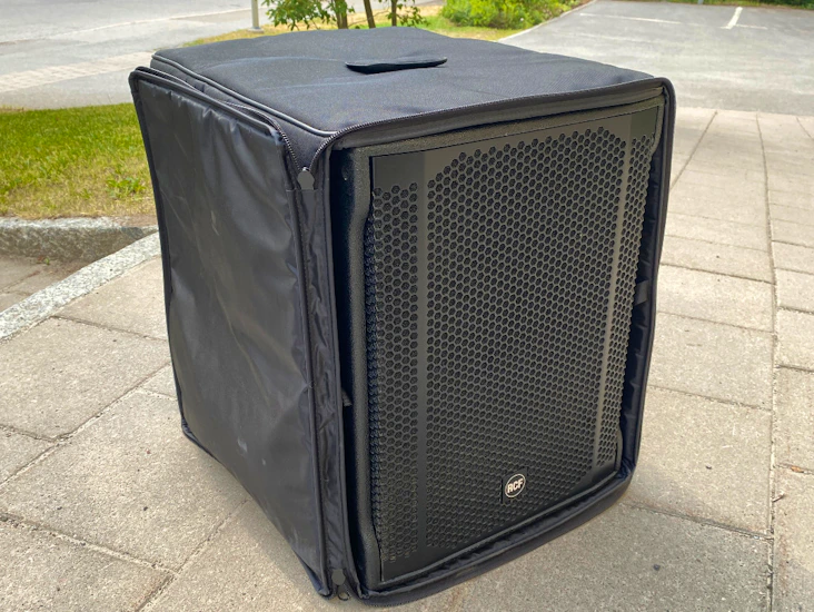 Rcf 705-as ii - aktiv baslåda