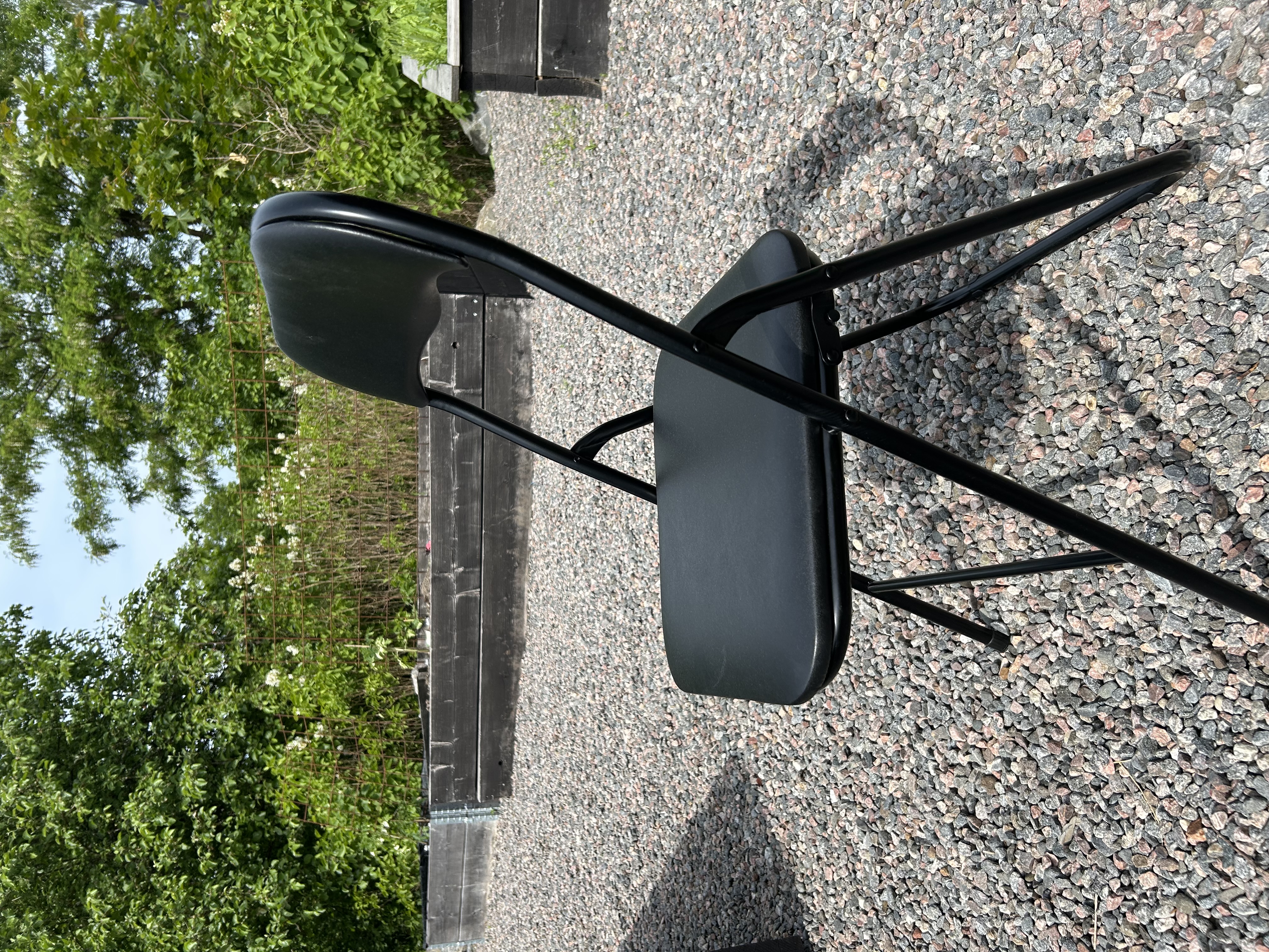 8 st bekväma klappstolar med vadderad sits