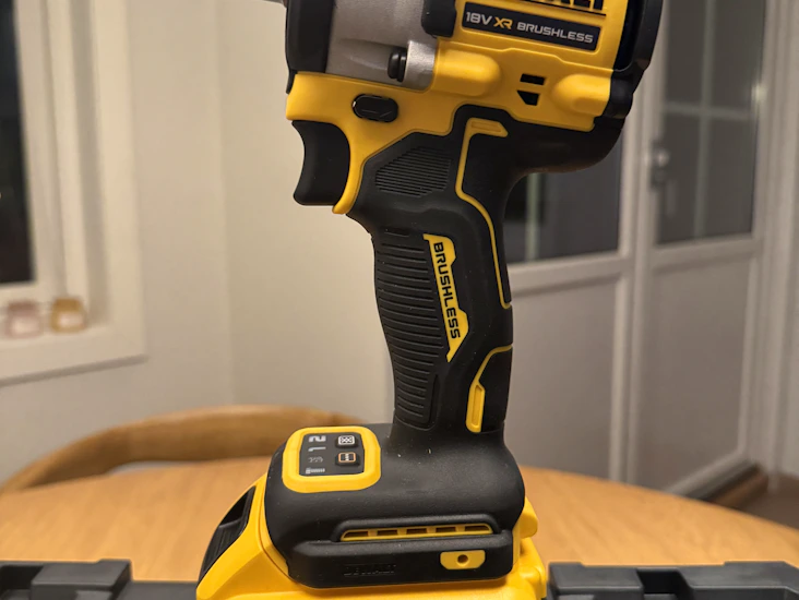 Kraftig muttertrekker - perfekt for dekkskift! 🛞