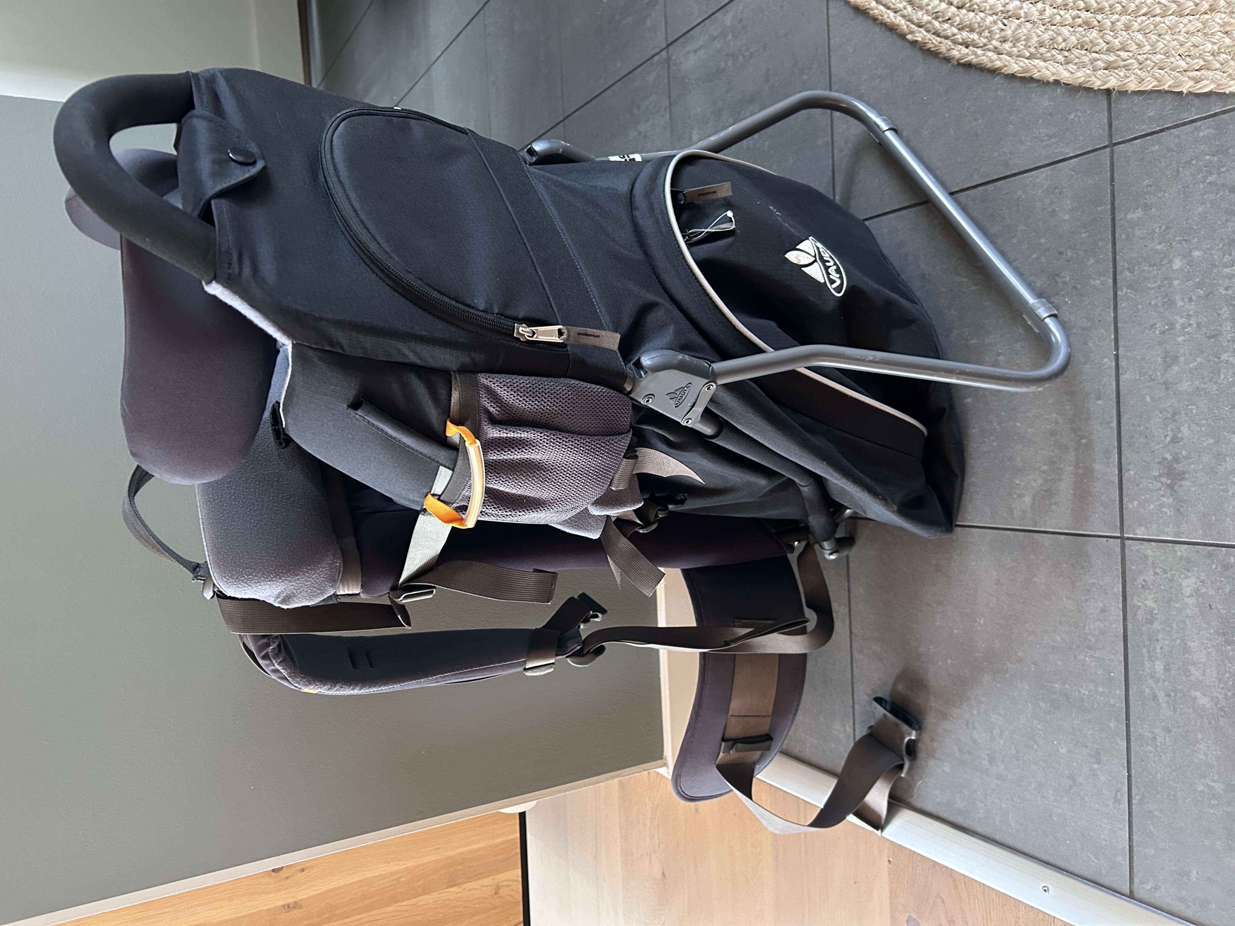 Bärstol / bärryggsäck vaude