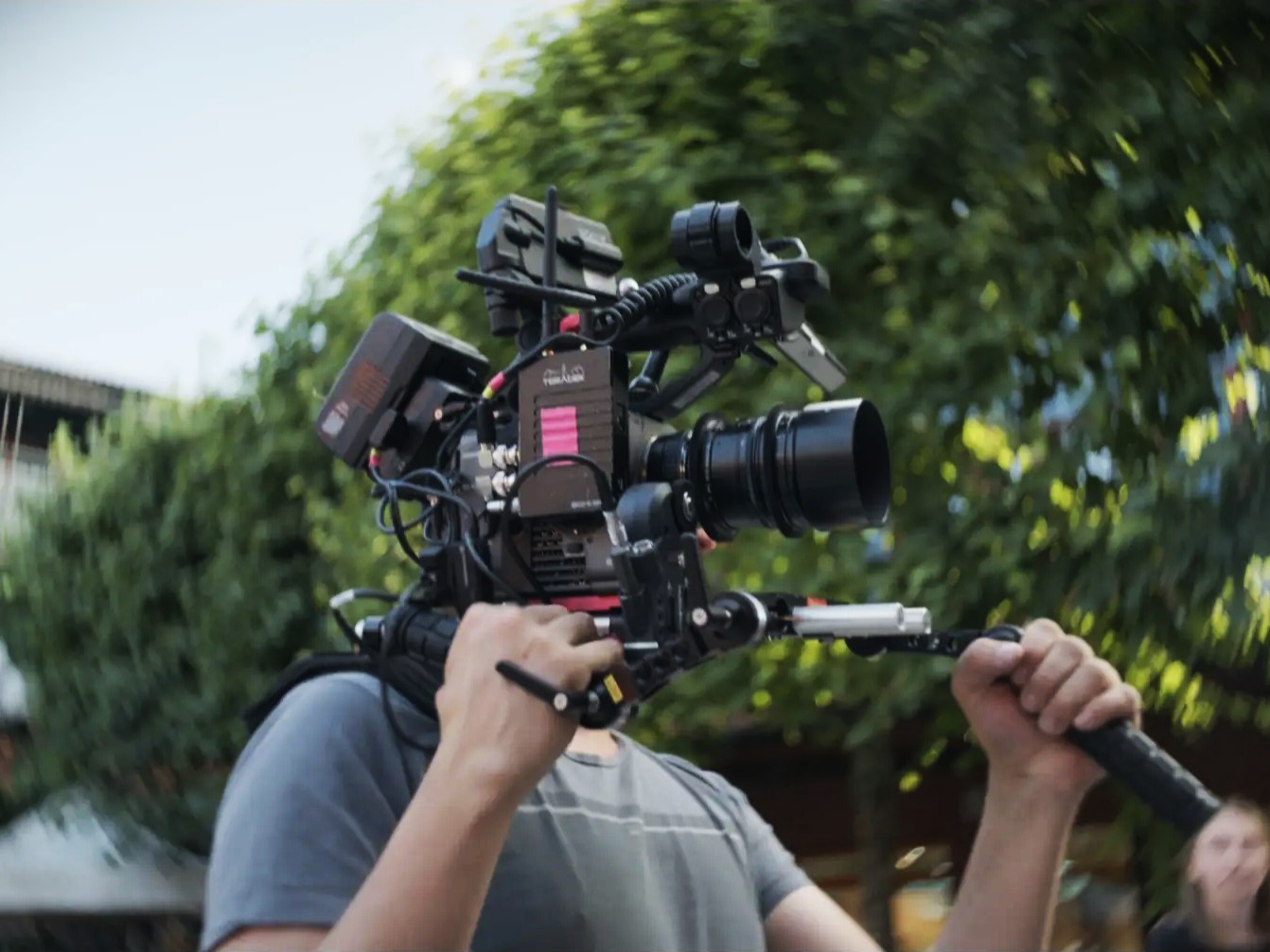Petzval - ultimate swirly bekeh - cine modded 55mm and 80,5mm lomoraphy petzval lens - sony e mount