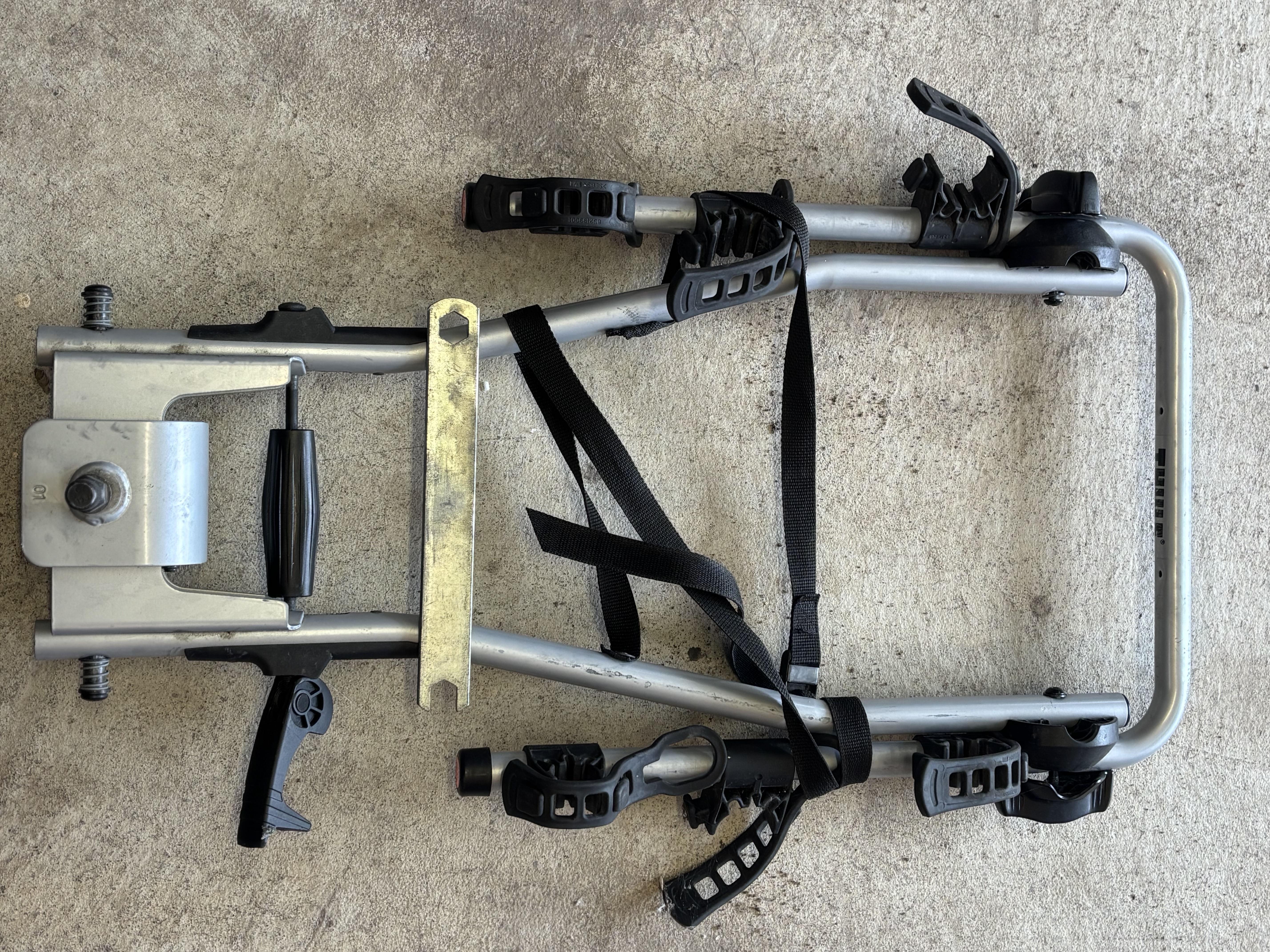 Thule hangon tilt 972 -pyöränkuljetusteline