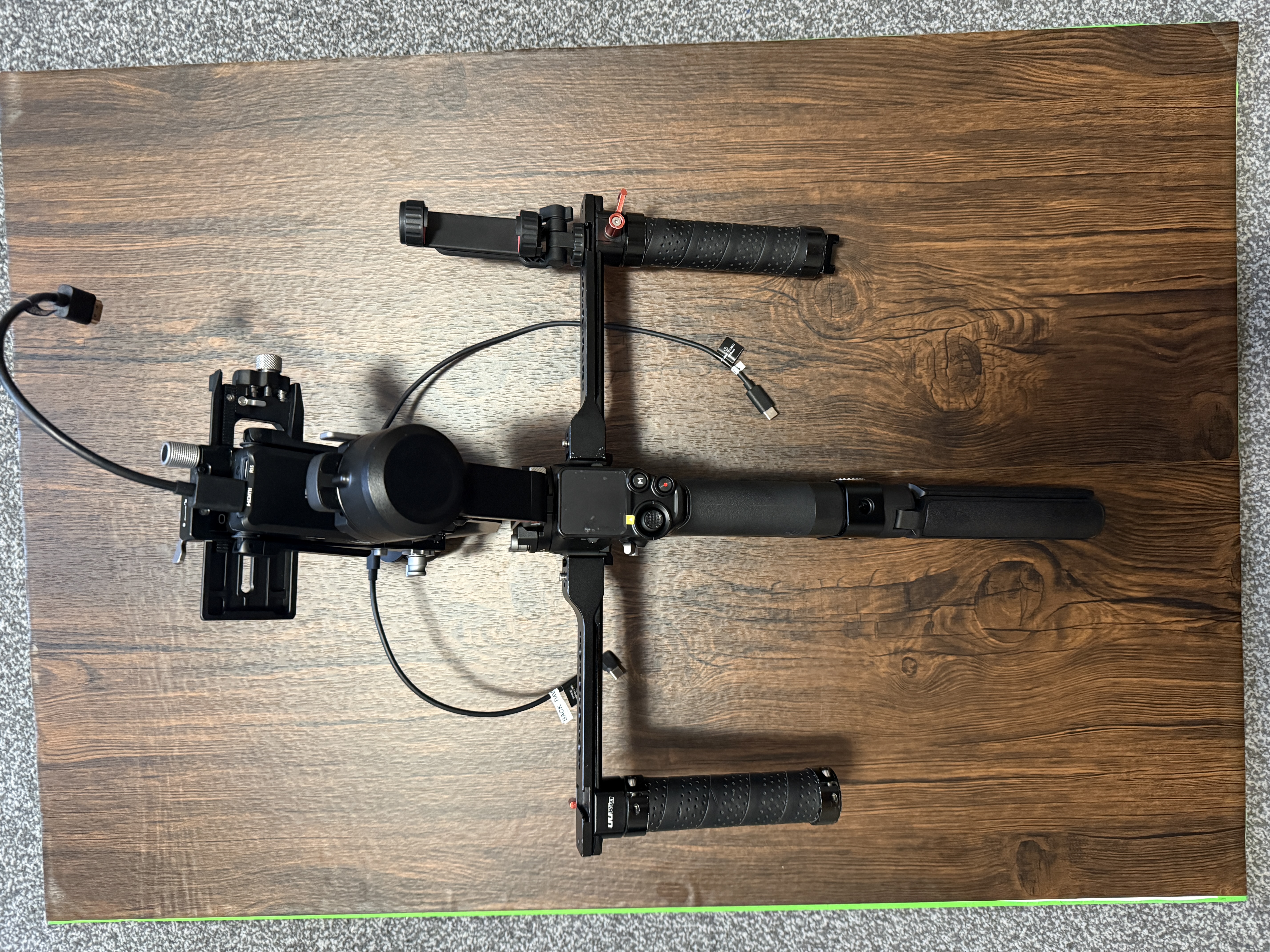 Dji rs4 gimbal with raveneye transmitter