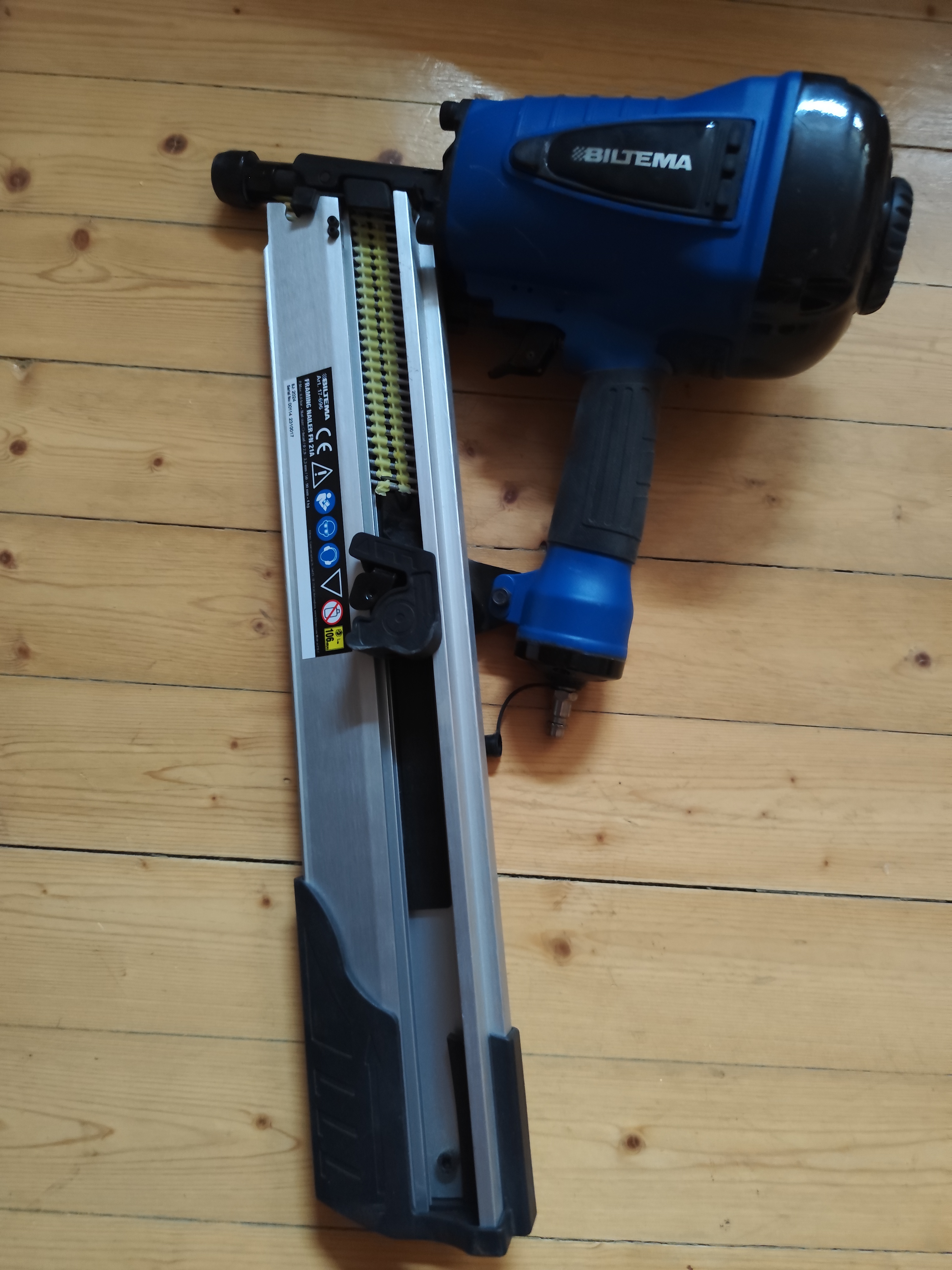 Biltemas spikpistol fn 21 a