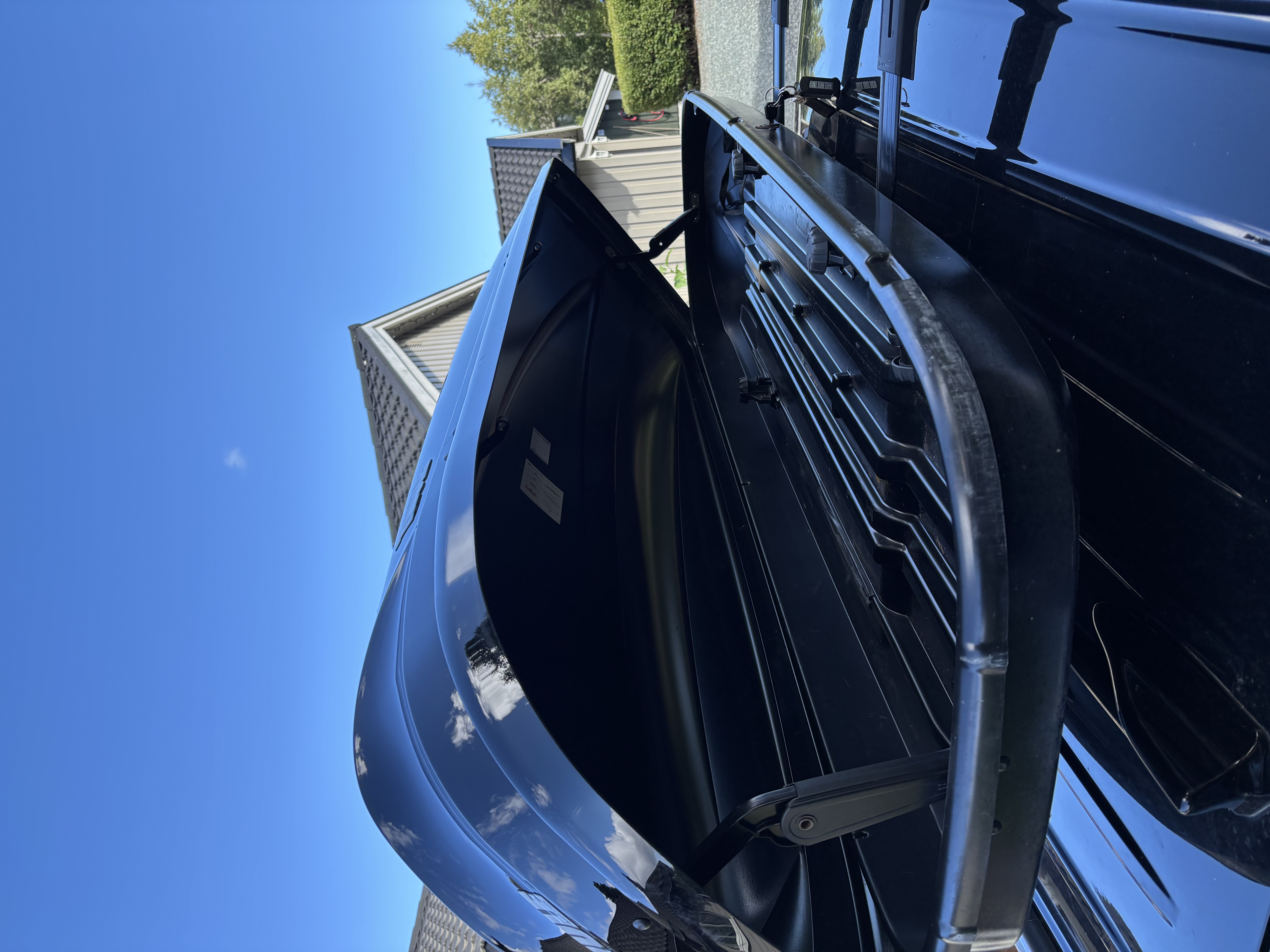 Thule pacific 700 takboks