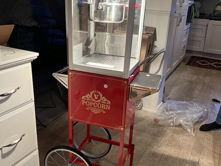 Stor popcornvagn uthyres