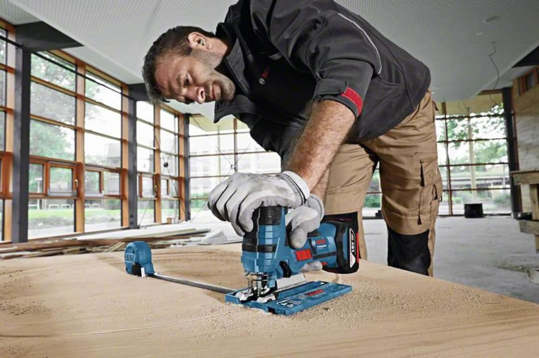 Stikksag/nikkesag bosch 18v